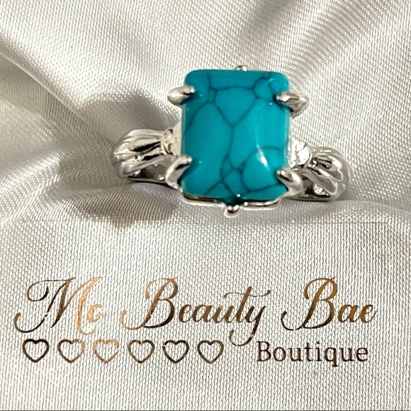 Turquoise Ring - Picture 1 of 5